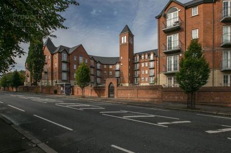 2 bedroom Apartment for sale in Ravenhill Road, Belfast, BT6