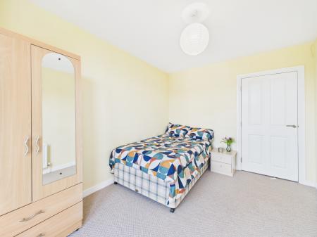 2 bedroom Apartment for sale in Ravenhill Road, Belfast, BT6