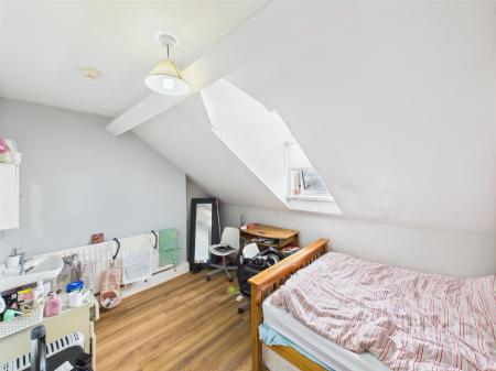 5 bedroom Terraced House for sale in Stranmillis Gardens, Belfast, BT9