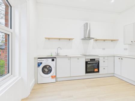 2 bedroom Flat to let in 192a Kingsway, Dunmurry, Belfast, BT17