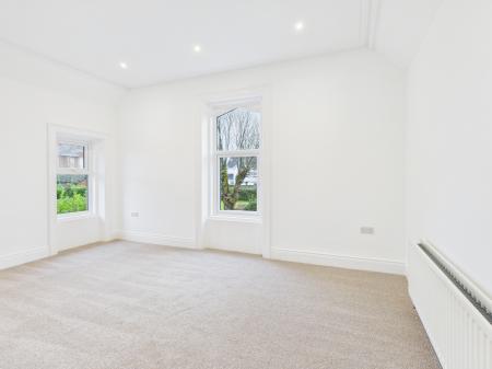 2 bedroom Flat to let in 192a Kingsway, Dunmurry, Belfast, BT17