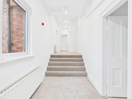 192a Kingsway, Dunmurry, Belfast, BT17