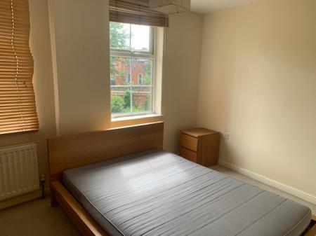 2 bedroom Apartment to let in Bell Towers South, Belfast, BT6