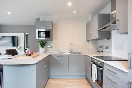 2 bedroom Flat to let in 62 Knocknagoney Road, Belfast, BT4