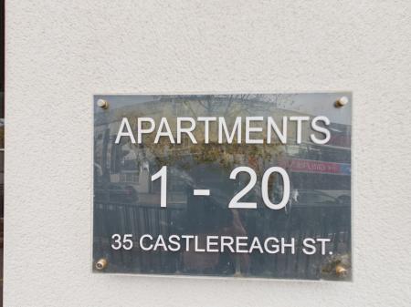 2 bedroom Flat to let in Castlereagh Street, Belfast, BT5