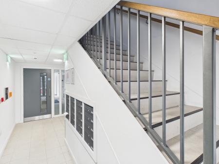 2 bedroom Flat to let in Castlereagh Street, Belfast, BT5