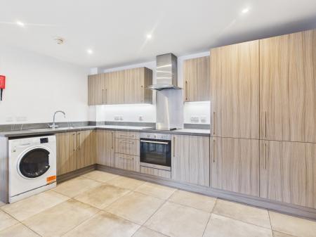 2 bedroom Flat to let in Castlereagh Street, Belfast, BT5
