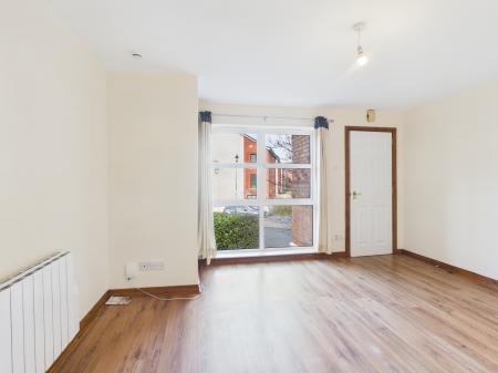 2 bedroom Flat to let in Ardenlee Place, Ravenhill Road, Belfast, BT6