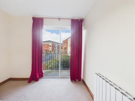 2 bedroom Flat to let in Ardenlee Place, Ravenhill Road, Belfast, BT6