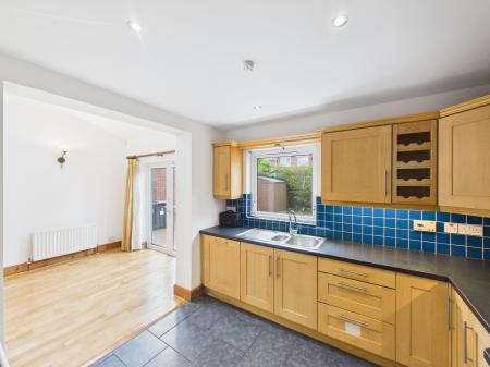 4 bedroom Semi-detached house for sale in Kingsberry Park, Belfast, BT6