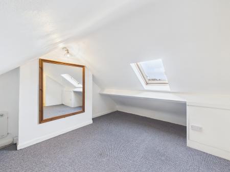 3 bedroom End of terrace house for sale in Ava Crescent, Belfast, BT7