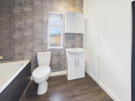 3 bedroom End of terrace house for sale in Ava Crescent, Belfast, BT7