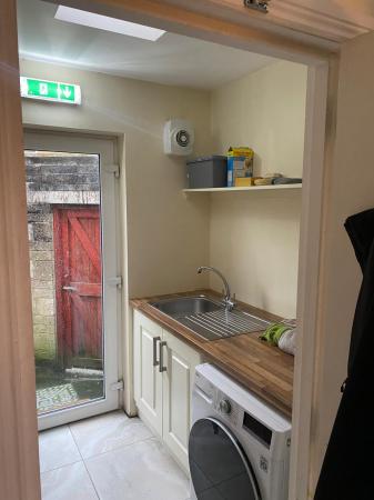 6 bedroom Terraced House to let in Sandhurst Drive, BT9