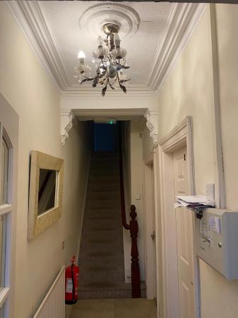 6 bedroom Terraced House to let in Sandhurst Drive, BT9