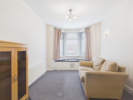2 bedroom Terraced House to let in Whitehall Parade, Ormeau Road, Belfast, BT7