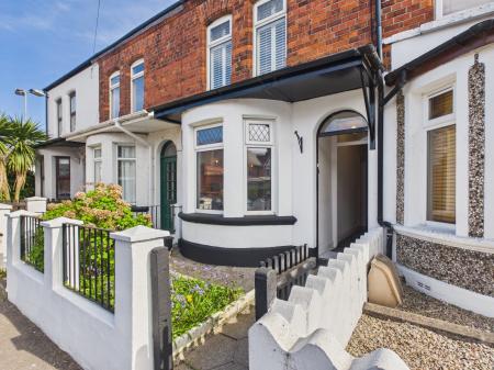 2 bedroom Terraced House to let in Whitehall Parade, Ormeau Road, Belfast, BT7