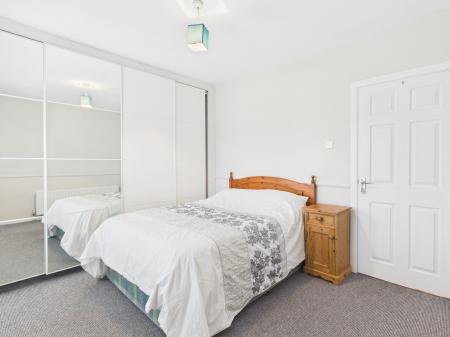 2 bedroom Terraced House to let in Whitehall Parade, Ormeau Road, Belfast, BT7