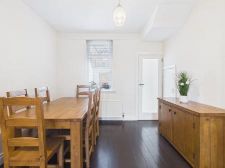 2 bedroom Terraced House to let in Whitehall Parade, Ormeau Road, Belfast, BT7