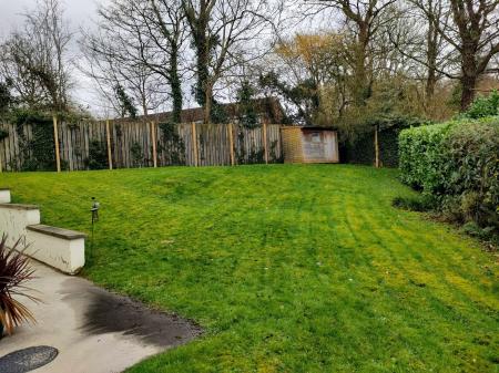 3 bedroom Duplex for sale in Milltown Hill, Shawsbridge, Belfast, BT8