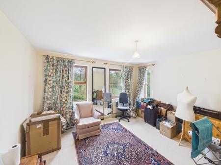 3 bedroom Duplex for sale in Milltown Hill, Shawsbridge, Belfast, BT8