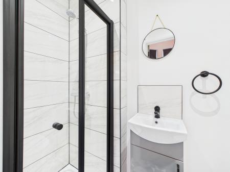 1 bedroom House share to let in Woodstock Road, Cregagh Road, Belfast, BT6