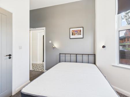 1 bedroom House share to let in Woodstock Road, Cregagh Road, Belfast, BT6