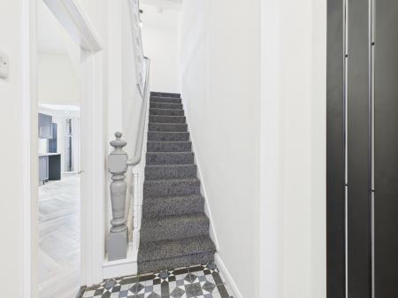 1 bedroom House share to let in Woodstock Road, Cregagh Road, Belfast, BT6