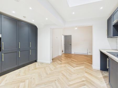 1 bedroom House share to let in Woodstock Road, Cregagh Road, Belfast, BT6