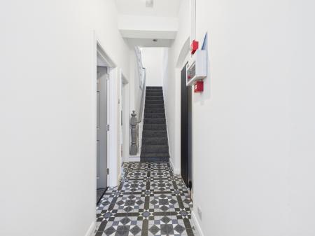 1 bedroom House share to let in Woodstock Road, Cregagh Road, Belfast, BT6