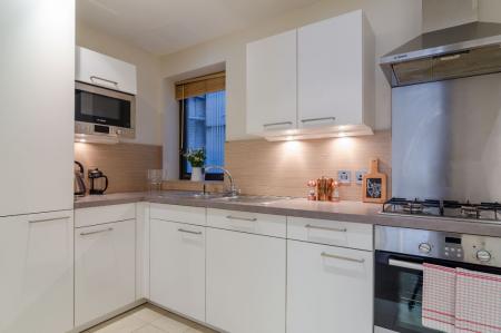 2 bedroom Flat to let in Ulster Street, Belfast, BT1