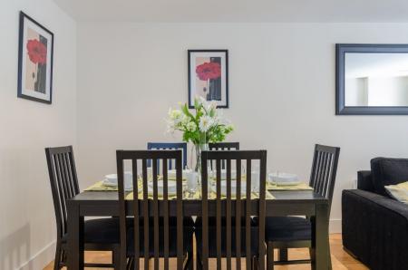 2 bedroom Flat to let in Ulster Street, Belfast, BT1