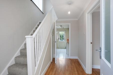 3 bedroom Semi-detached house to let in Hollymount, Belfast, BT10