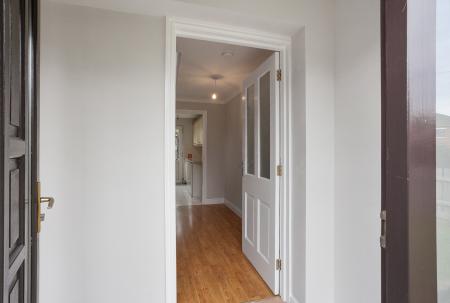 3 bedroom Semi-detached house to let in Hollymount, Belfast, BT10