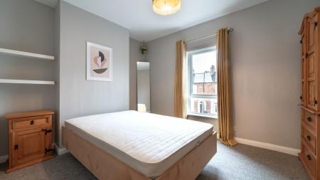 2 bedroom Terraced House to let in Donnybrook Street, Belfast, BT9