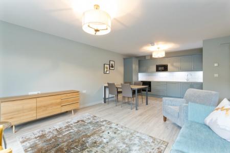 2 bedroom Apartment to let in Newtownbreda Road, Belfast, BT8