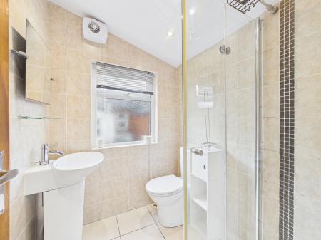 2 bedroom Terraced House to let in Killowen Street, Belfast, BT6