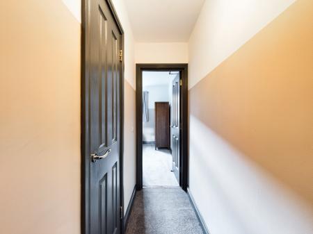 2 bedroom Flat to let in Eglantine Avenue, Belfast, BT9