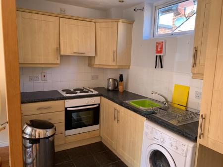 2 bedroom Town house to let in St Judes Square, Belfast, BT7