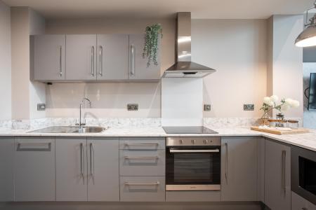 2 bedroom Apartment to let in 62 Knocknagoney Road, Belfast, BT4