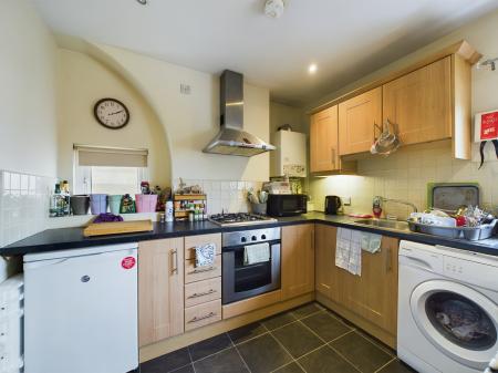 1 bedroom Flat to let in Belgravia Avenue, Belfast, BT9