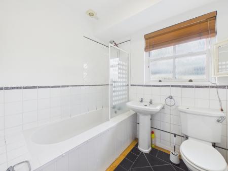 2 bedroom Duplex for sale in 48 Rossmore Drive, Ormeau Road, Belfast, BT7