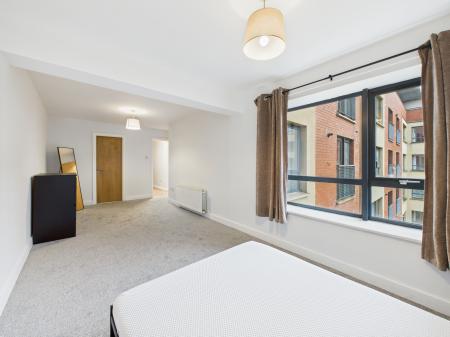 2 bedroom Apartment to let in Station Street, Belfast, BT3