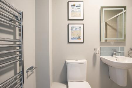 2 bedroom Flat to let in 334 Ormeau Road, Belfast, BT7