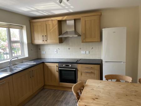 3 bedroom Town house to let in Ardenlee Rise, Belfast, BT6