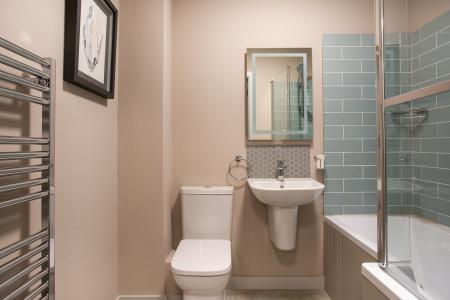 2 bedroom Apartment to let in 334 Ormeau Road, Belfast, BT7