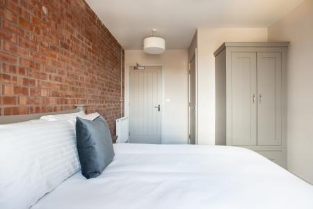 2 bedroom Apartment to let in 334 Ormeau Road, Belfast, BT7