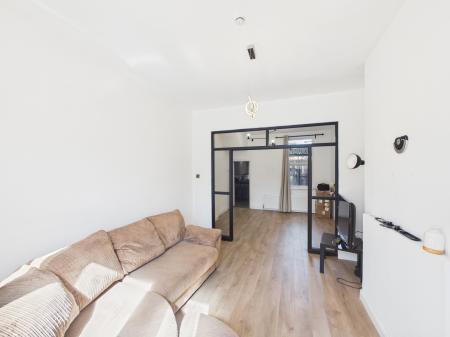 4 bedroom Terraced House for sale in Beersbridge Road, Belfast, BT5