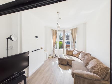 4 bedroom Terraced House for sale in Beersbridge Road, Belfast, BT5