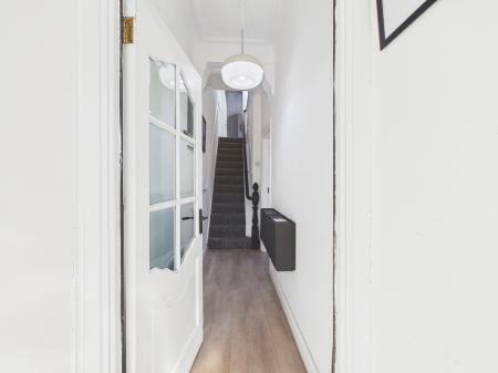 4 bedroom Terraced House for sale in Beersbridge Road, Belfast, BT5