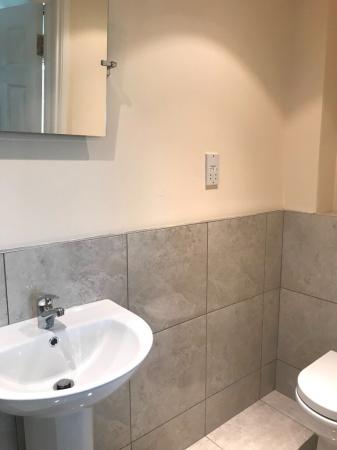 2 bedroom Flat to let in The Courtyard, Castlereagh Road, Belfast, BT5